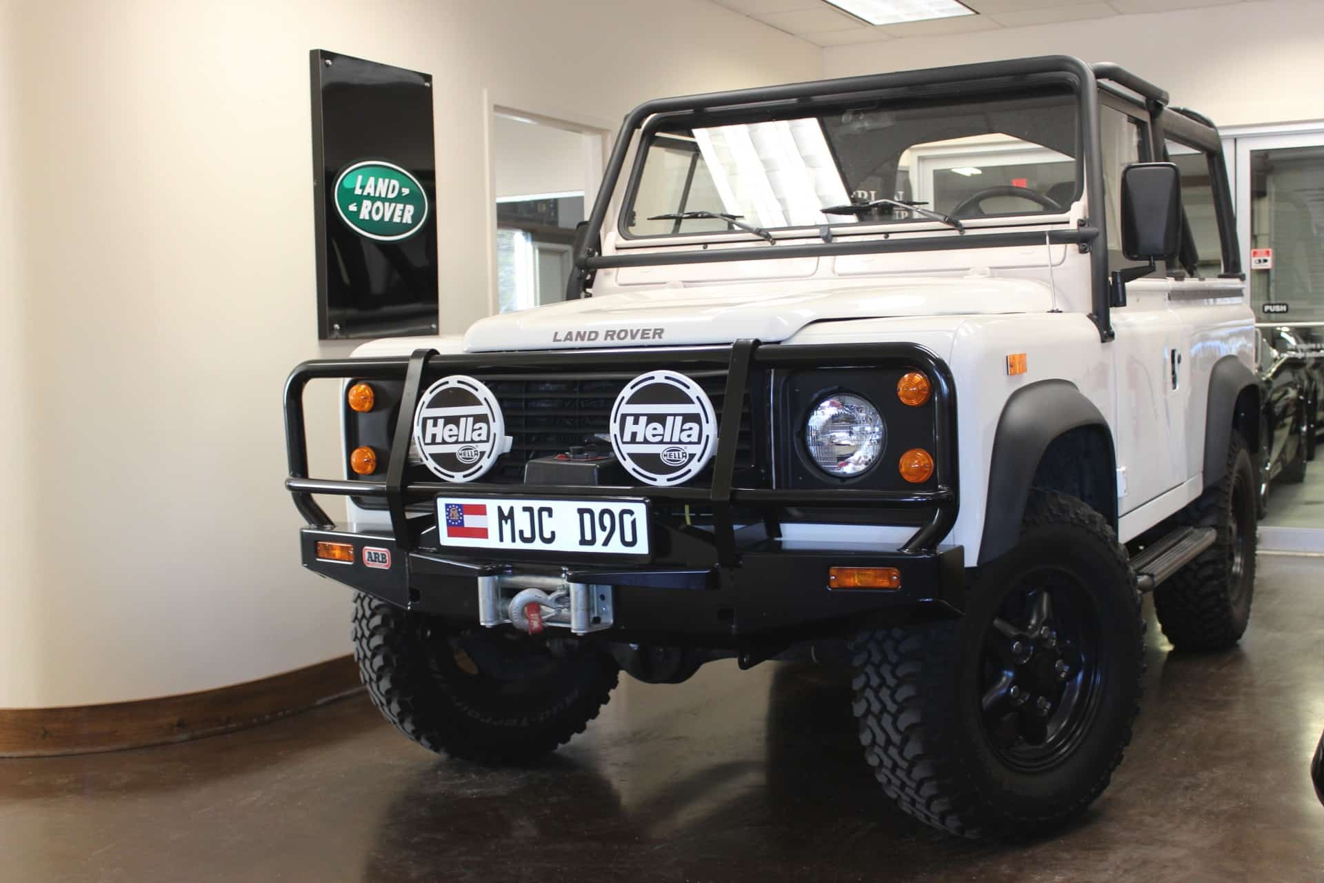SALDV2282RA939944 1994 Land Rover Defender 90 2-Door 4WD
