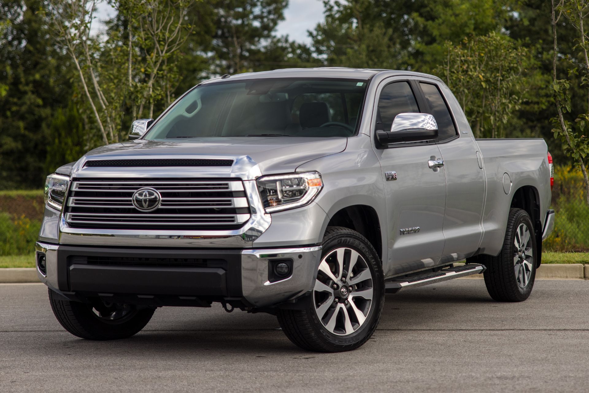 5TFSY5F15JX237669 2018 Toyota Tundra Limited - Merlin Auto Group
