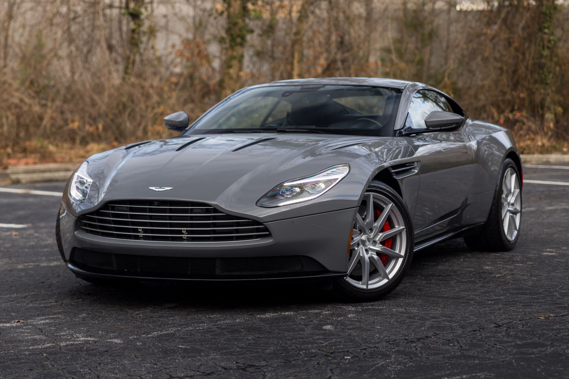 SCFRMFAV8JGL04972 2018 Aston Martin DB11 (Copy)