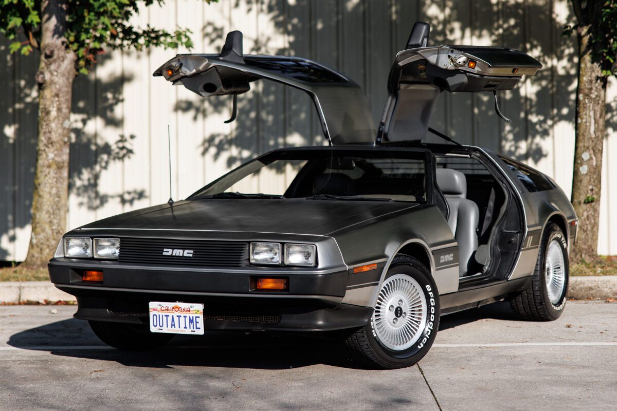1981 DeLorean DMC-12