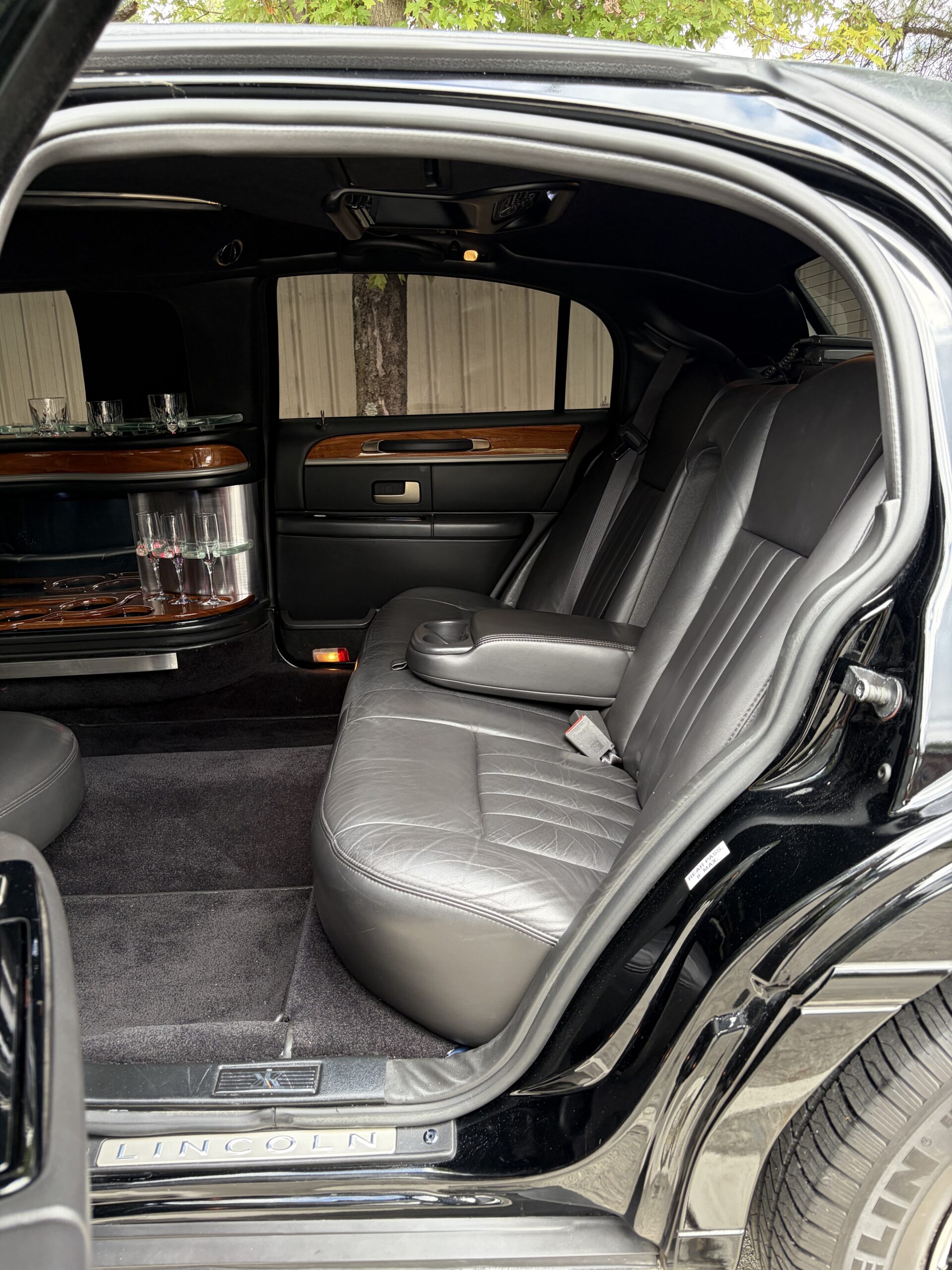 2008 Lincoln Town Car - Photo 24