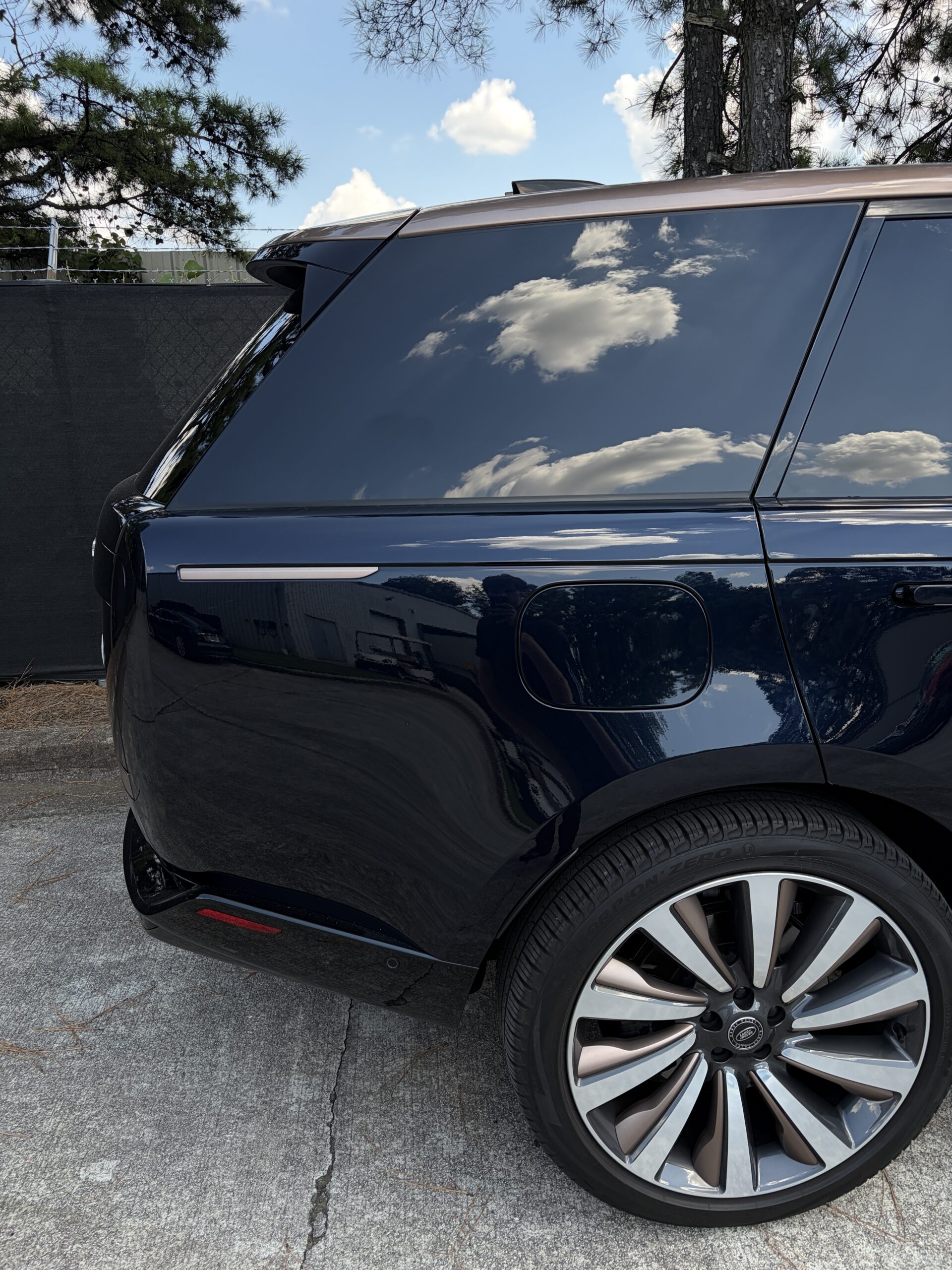 2024 Land Rover Range Rover SV - Photo 8