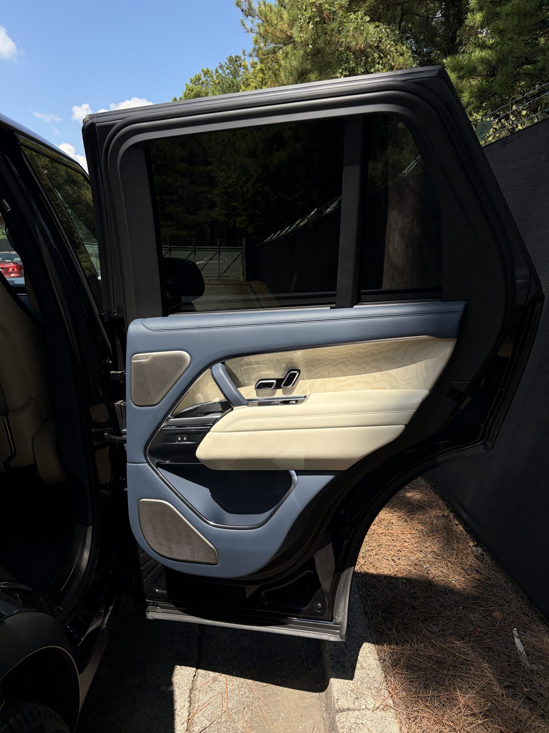2024 Land Rover Range Rover SV - Photo 19